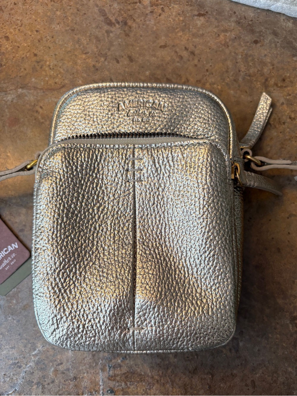 Brand New NWT American Leather Co. Cleveland Mini Crossbody – Gold Metallic